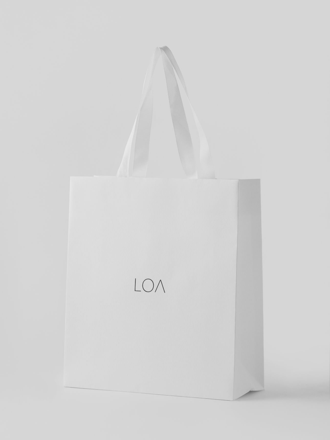 LOA ショッパー WHT
